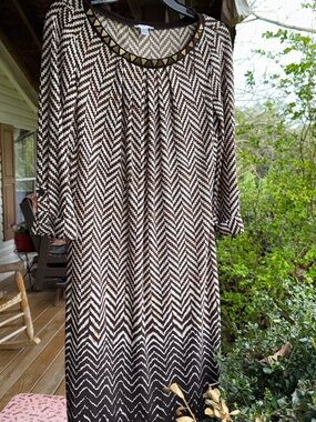 Ladies "London Times"  Brown and Cream Chevron-Print Long Sleeve Dress